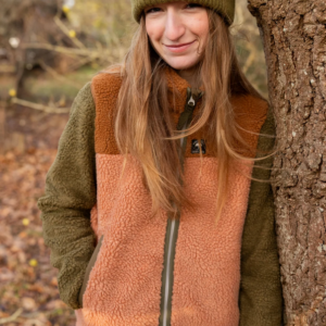 Danebirk Feece Zip Teddy Jacke in den Farben Oliv, Altrosé, Tobaco von Danefae